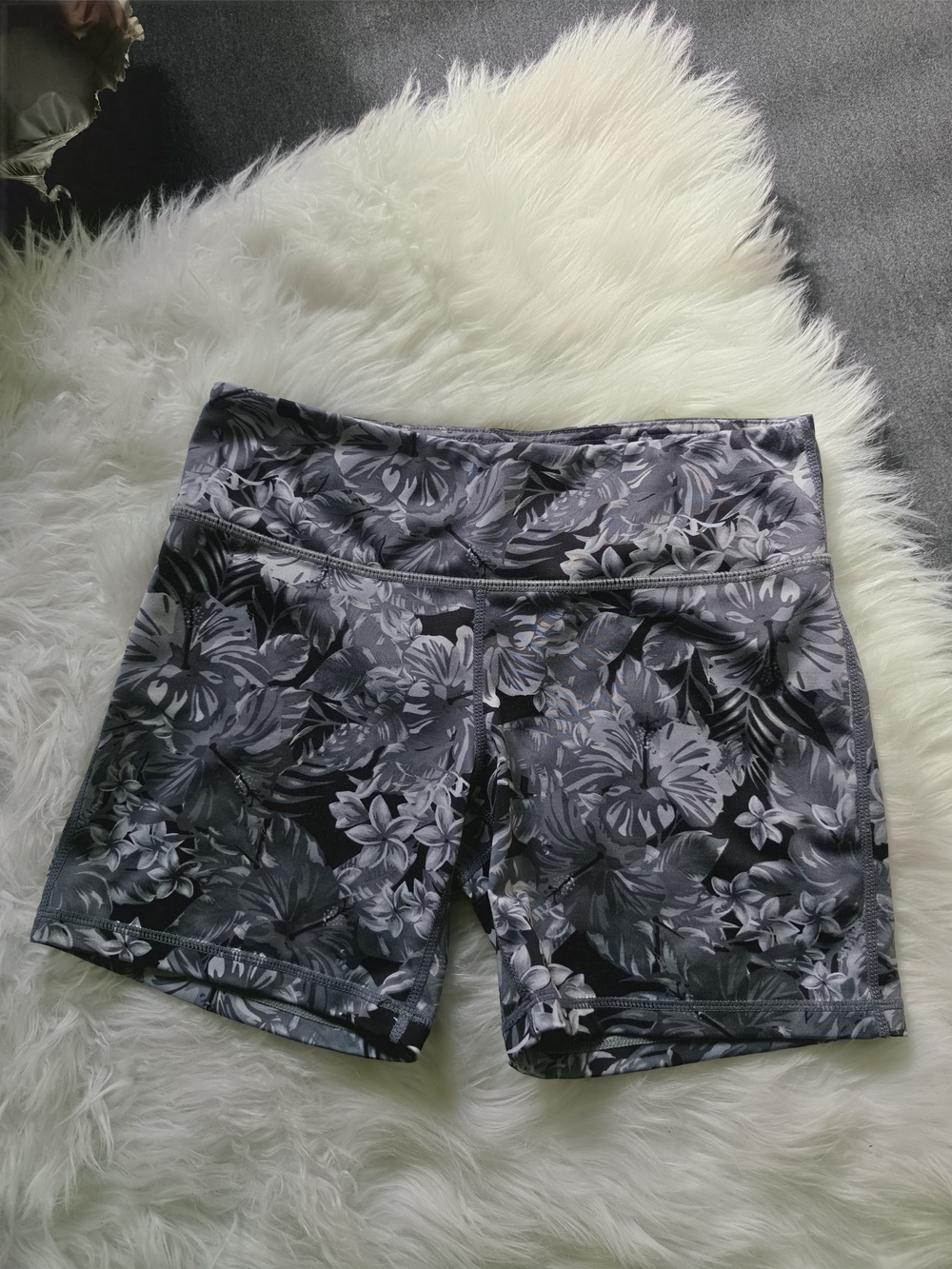 Floral-Print Gray Women's Bike Shorts